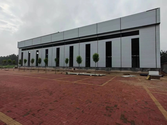 Elegante gemalte vorfabriziertes Stahllager-industrielle Stahlkonstruktions-Werkstatt