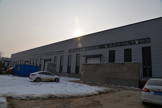 Vorfabrizierte Stahlkonstruktions-Lager-Metallscheunen-Garage nach Maß