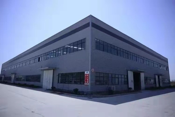 Sauberes Spannen-Licht-Messgerät-Stahlrahmenkonstruktions-Gable Steel Buildings For Auto-Geschäft