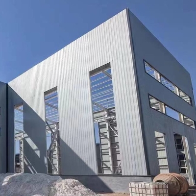Bunte Umhüllungs-fabrizierte Stahlwerkstatt-Gebäude die hochfeste Struktur vor